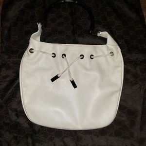 "Beautiful White Hobo Leather Gucci Shoulder Bag